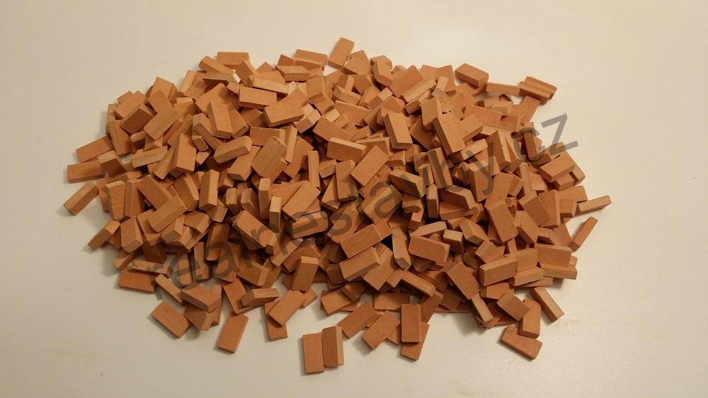 MODEL PLNÉ PÁLENÉ CIHLY V MĚŘÍTKU 1:20 (400KS)